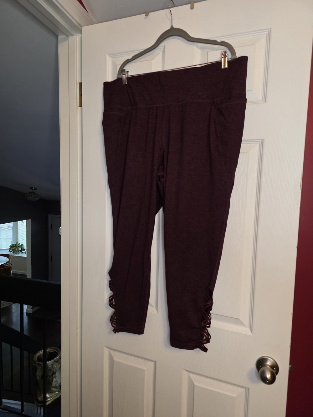 Livi Active Women's Leggings in Deep Plum with Lattice Hem